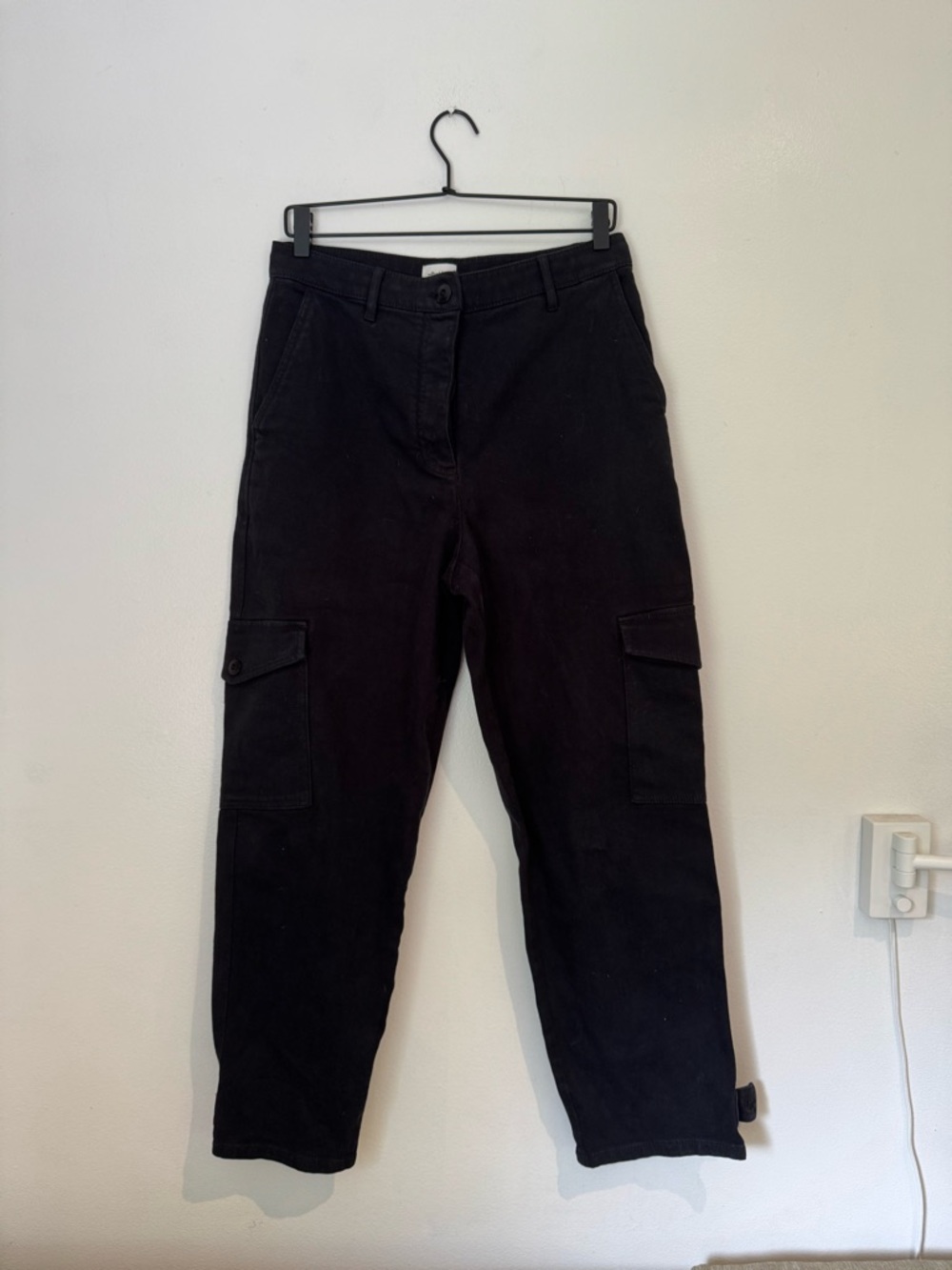 Aritzia Wilfred Free Black Cargo Pants Size 10